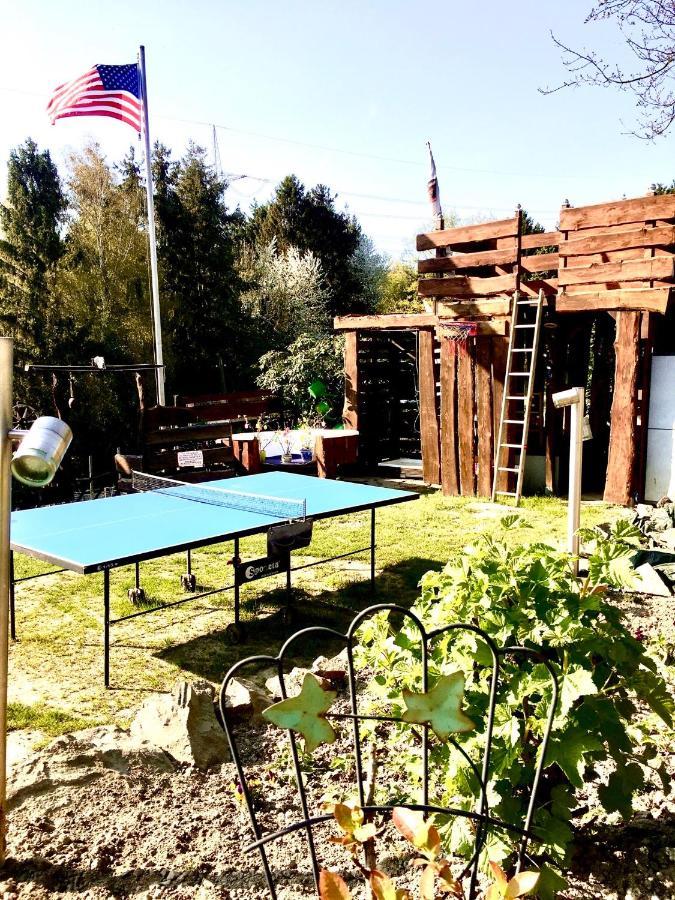 Frankes Lodge Apartment Mit Garten Und Pool, 6 Einzelbetten, Parkplatz Essen Eksteriør billede